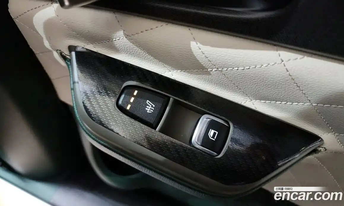 Kia Canival 2024 3.5 Автомат в Москве № 113719, фото 17