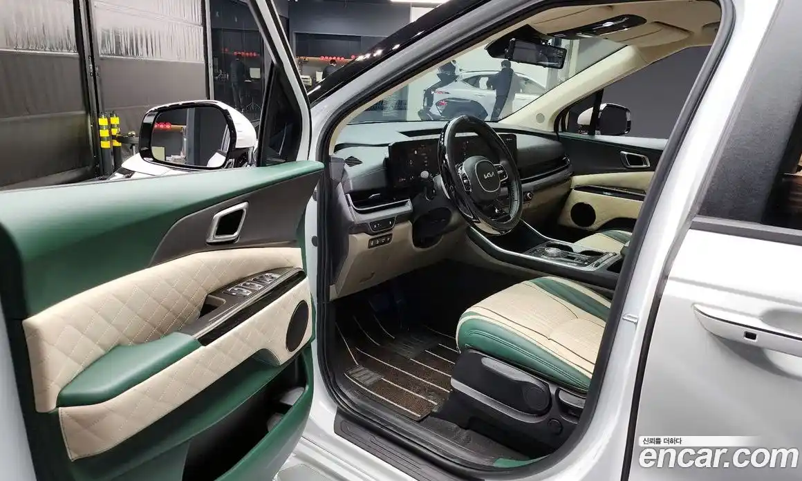 Kia Canival 2024 3.5 Автомат в Москве № 113719, фото 10