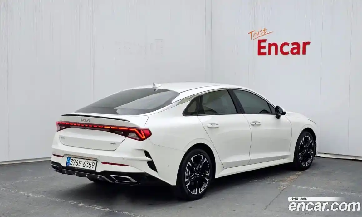 Kia K5 2023 2.0 Автомат в Москве № 115386, фото 14