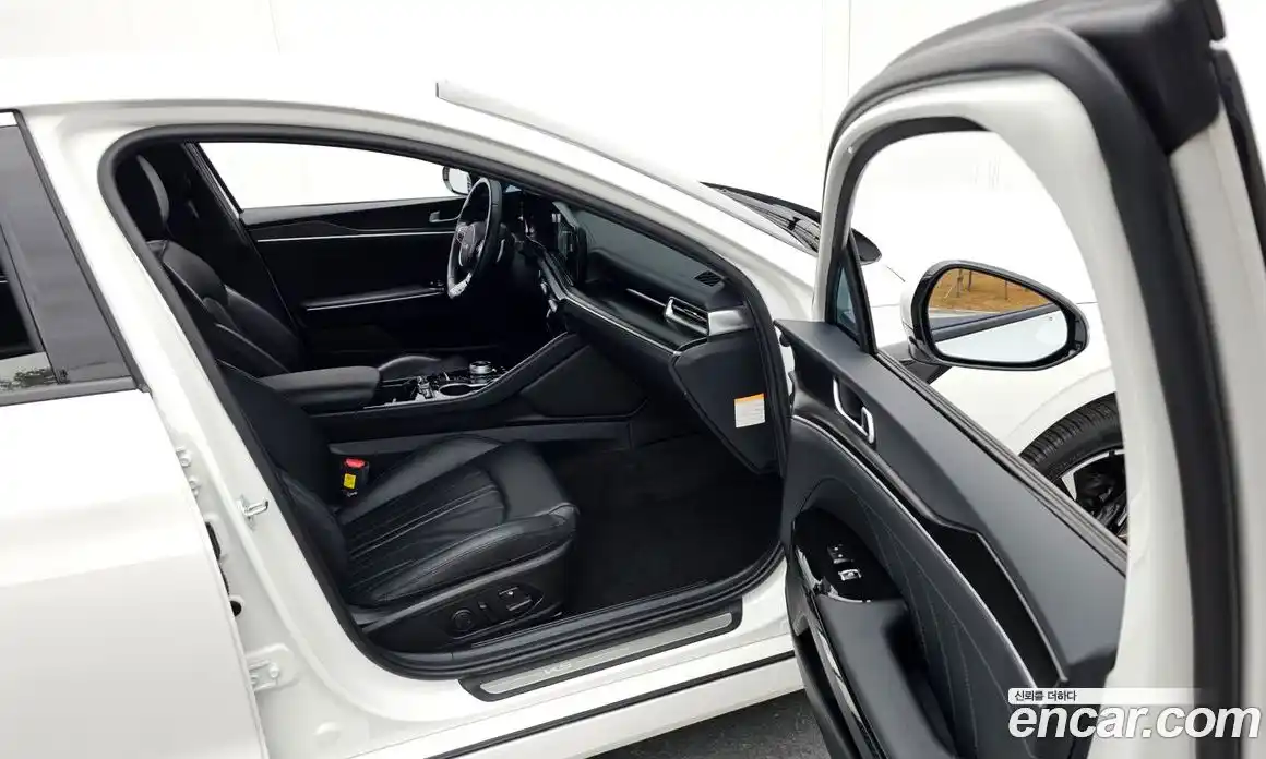 Kia K5 2023 2.0 Автомат в Москве № 115386, фото 6