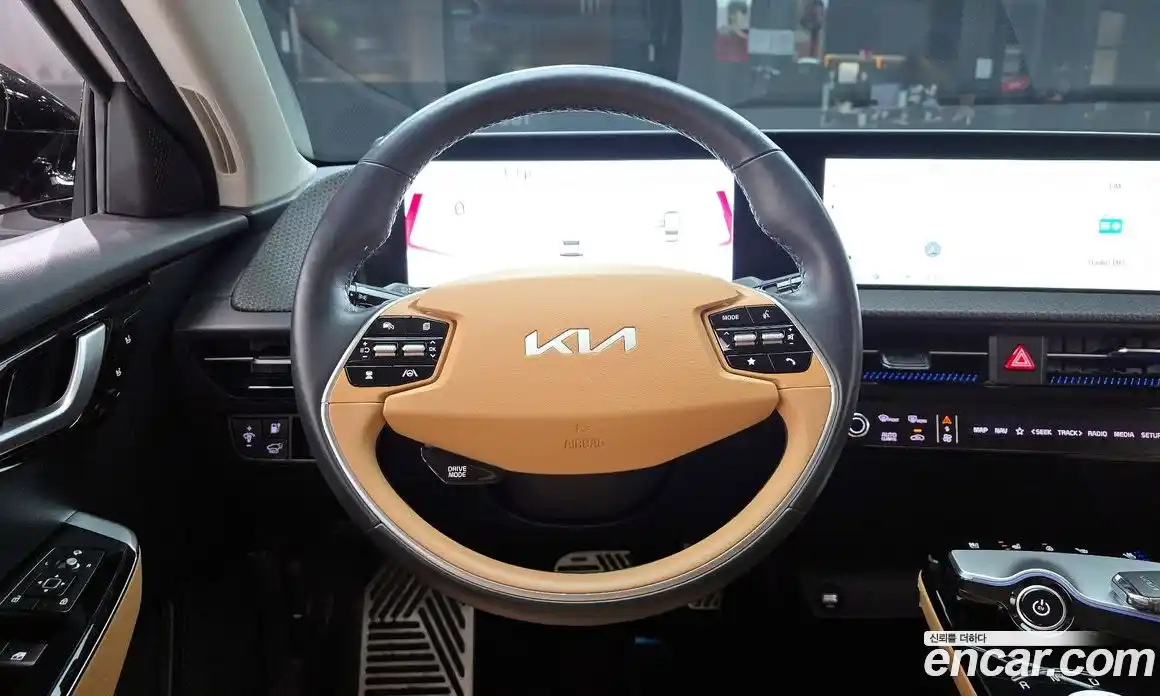 Kia EV6 2024 0.1 Автомат в Москве № 115600, фото 13