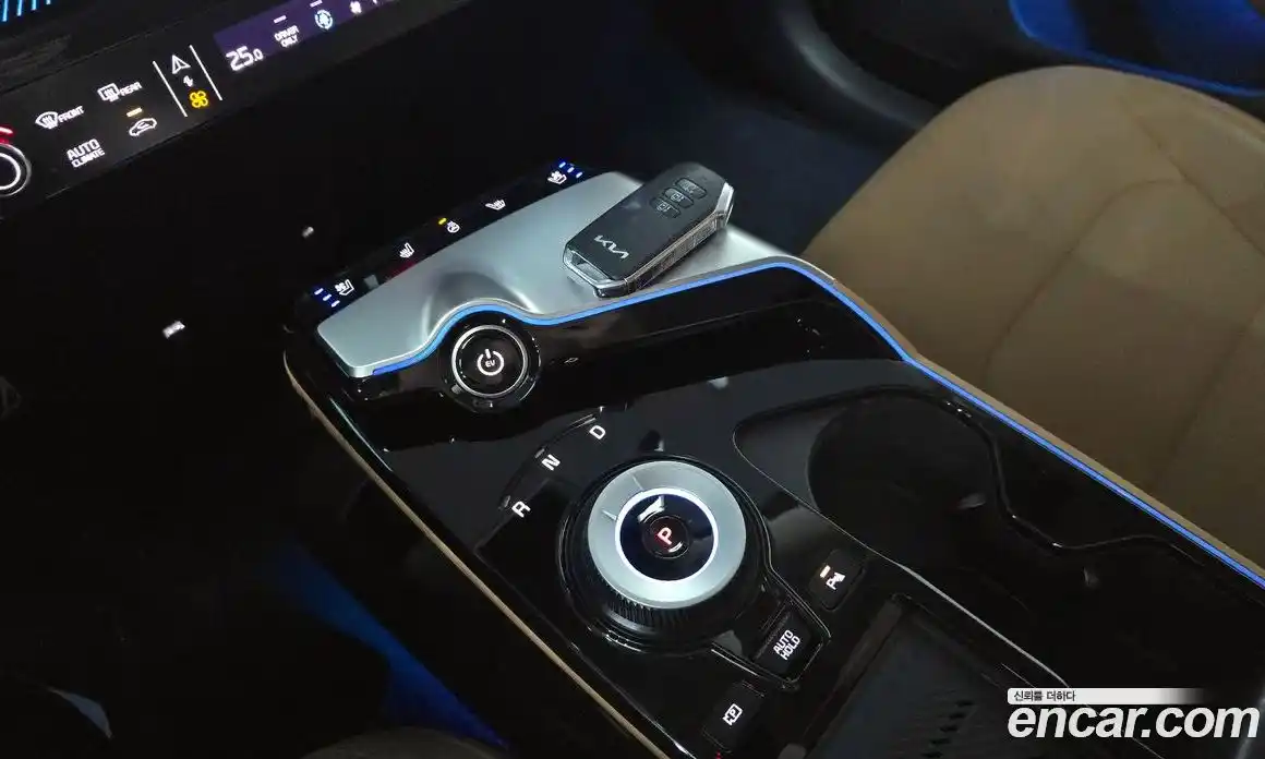 Kia EV6 2024 0.1 Автомат в Москве № 115600, фото 16