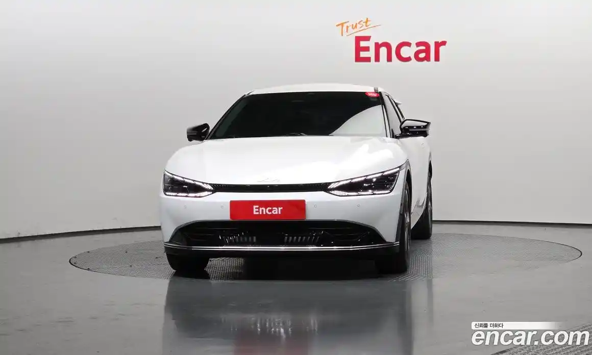 Kia EV6 2024 0.1 Автомат в Москве № 115600, фото 17