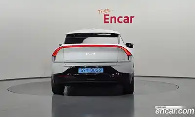 Kia EV6 2024 0.1 Автомат в Москве № 115600, миниатюра 7