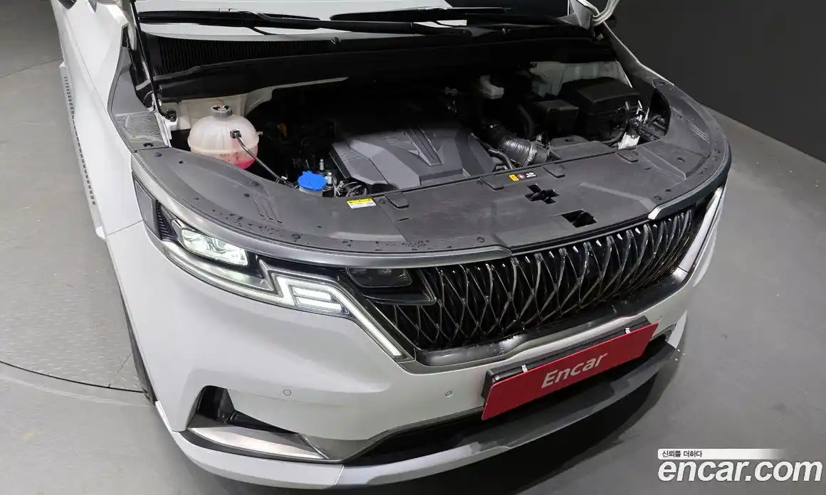 Kia Canival 2023 3.5 Автомат в Москве № 115657, фото 16