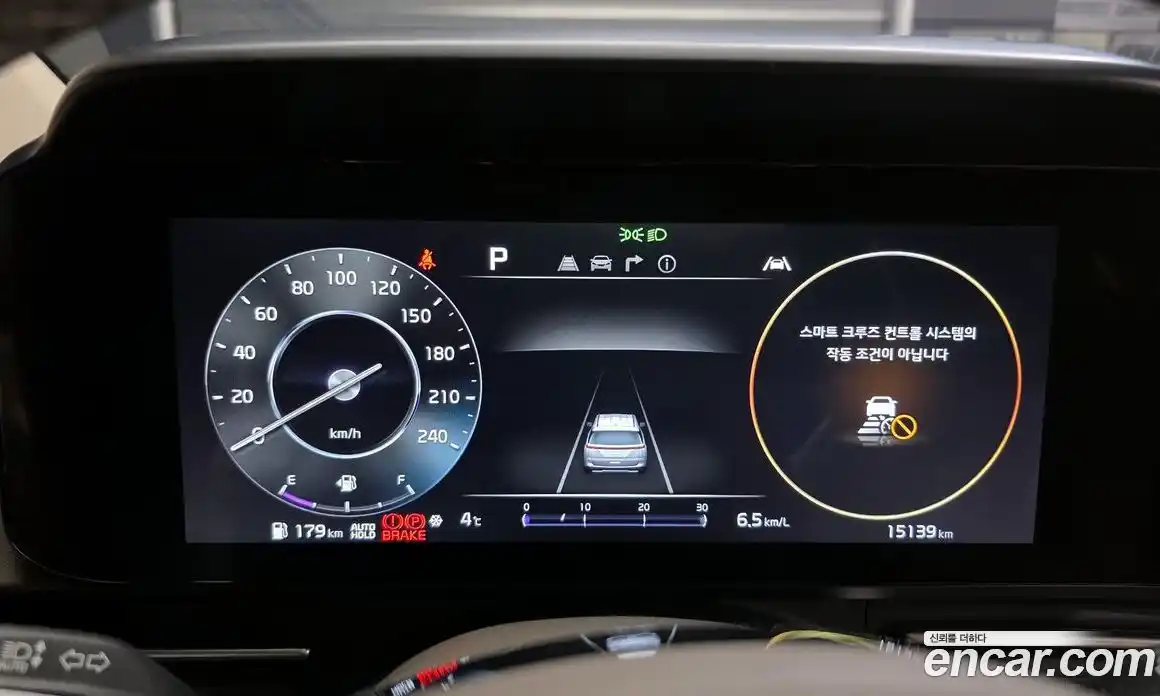 Kia Canival 2023 3.5 Автомат в Москве № 115657, фото 7