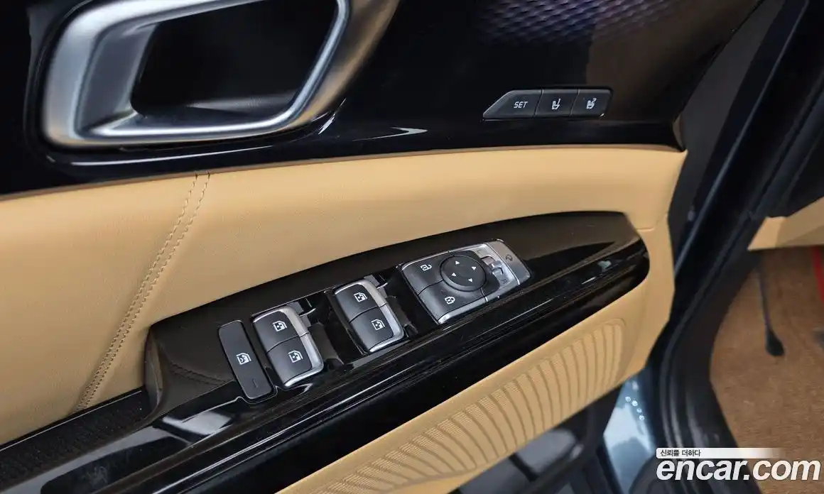 Kia Canival 2021 3.5 Автомат в Москве № 121235, фото 16