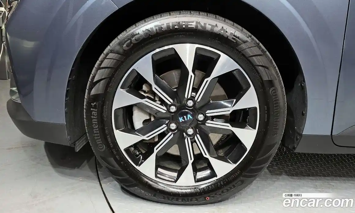 Kia Canival 2021 3.5 Автомат в Москве № 121235, фото 7