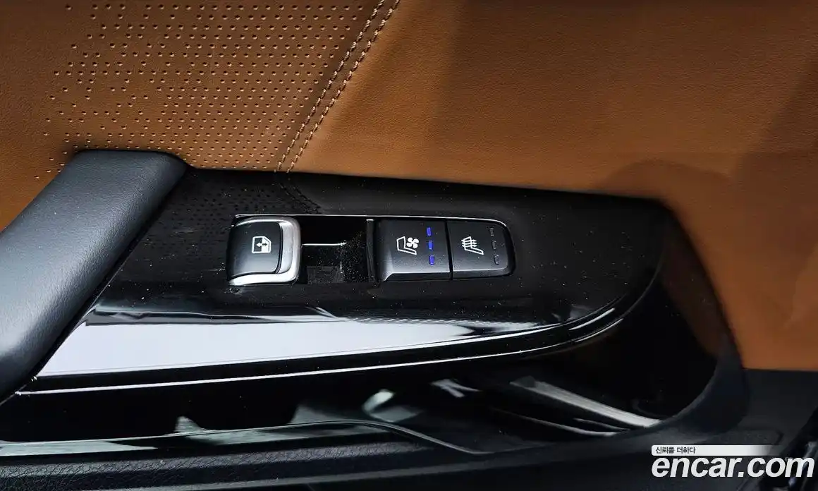 Kia Mohave 2022 3.0 Автомат в Москве № 122015, фото 13