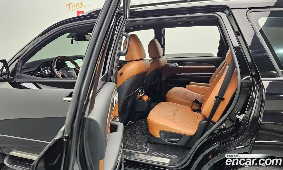 Kia Mohave 2022 3.0 Автомат в Москве № 122015, фото 18