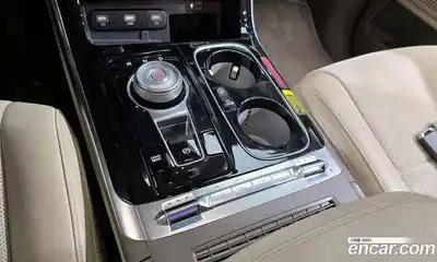 Kia Canival 2023 3.5 Автомат в Москве № 123100, миниатюра 8