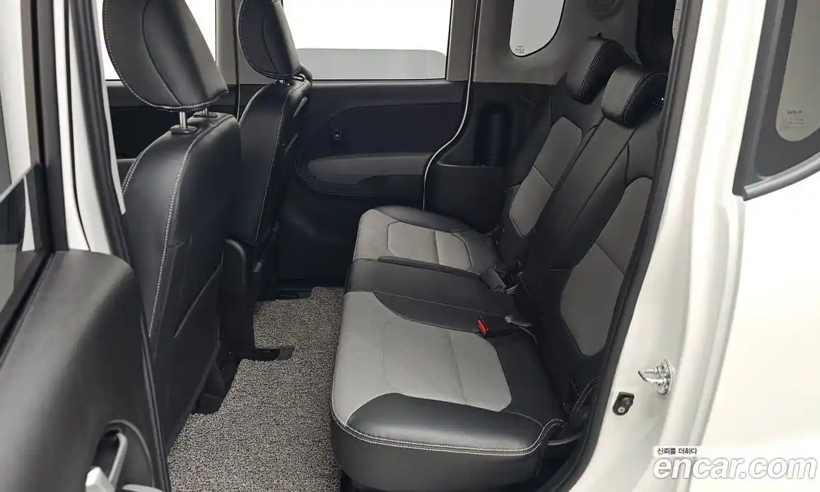 Kia Ray 2022 1.0 Автомат в Москве № 124029, фото 15