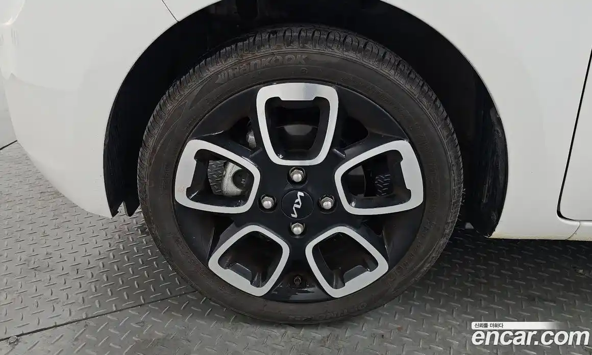 Kia Ray 2022 1.0 Автомат в Москве № 124029, фото 6