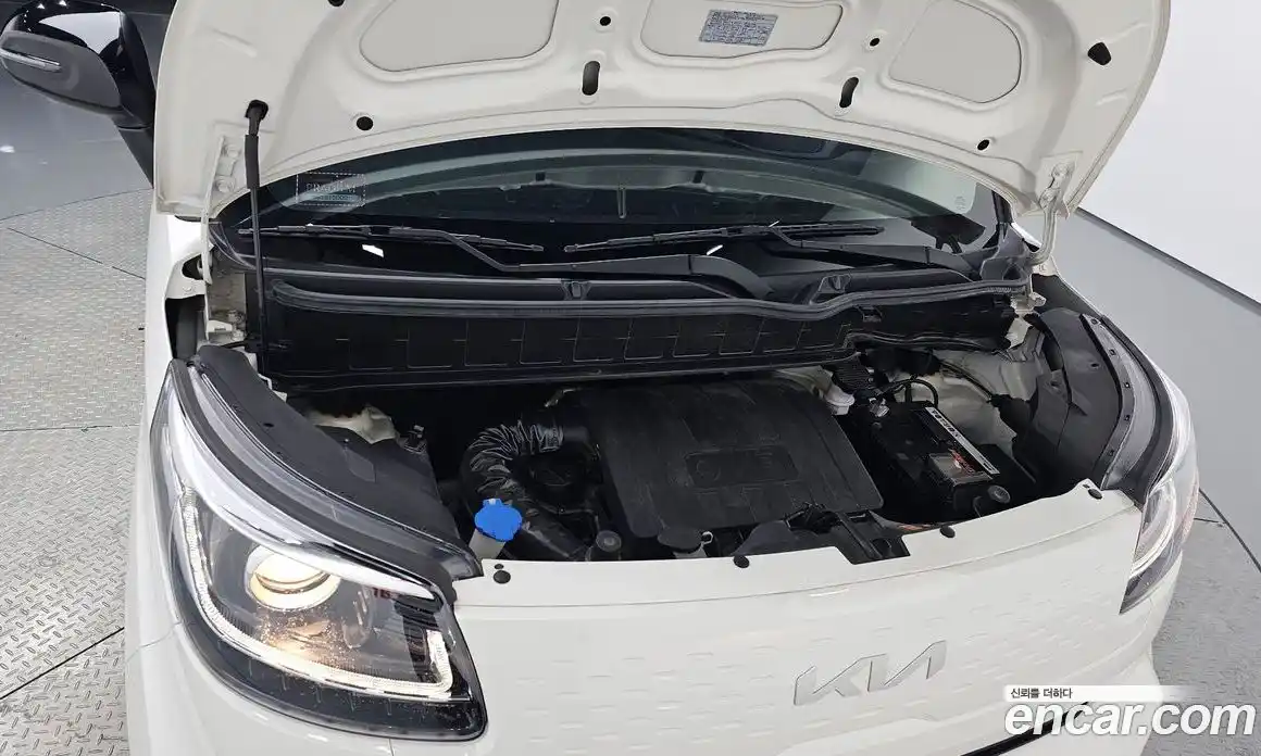 Kia Ray 2022 1.0 Автомат в Москве № 124029, фото 10