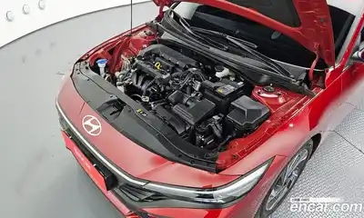 Hyundai Avante 2024 1.6 Автомат в Москве № 125039, миниатюра 5