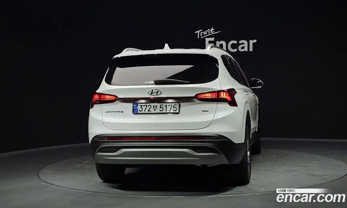 Hyundai Santa Fe 2022 2.5 Автомат в Москве № 125153, фото 17