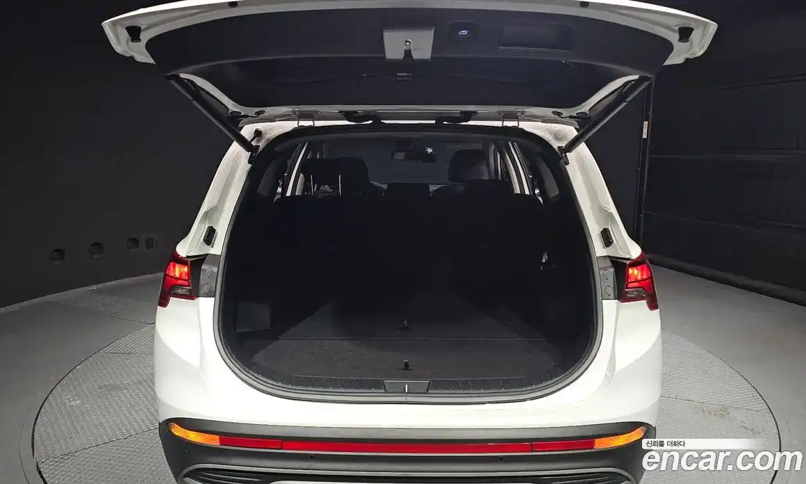 Hyundai Santa Fe 2022 2.5 Автомат в Москве № 125153, фото 7