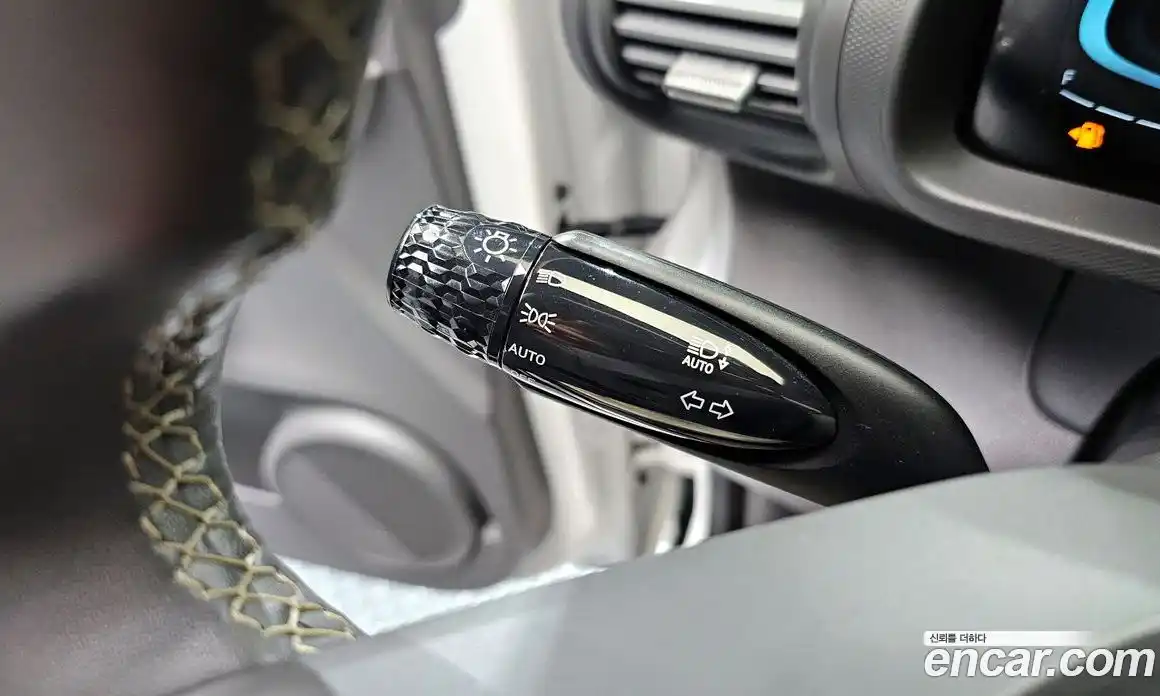 Hyundai Casper 2022 1.0 Автомат в Москве № 125809, фото 17