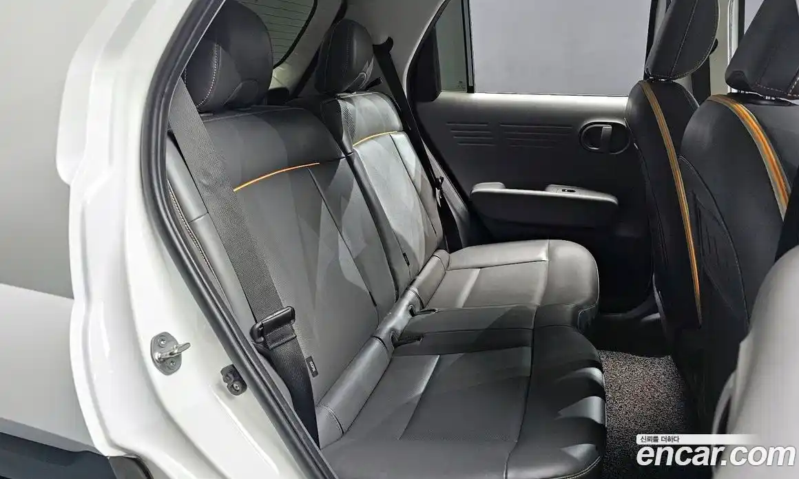 Hyundai Casper 2022 1.0 Автомат в Москве № 125809, фото 10