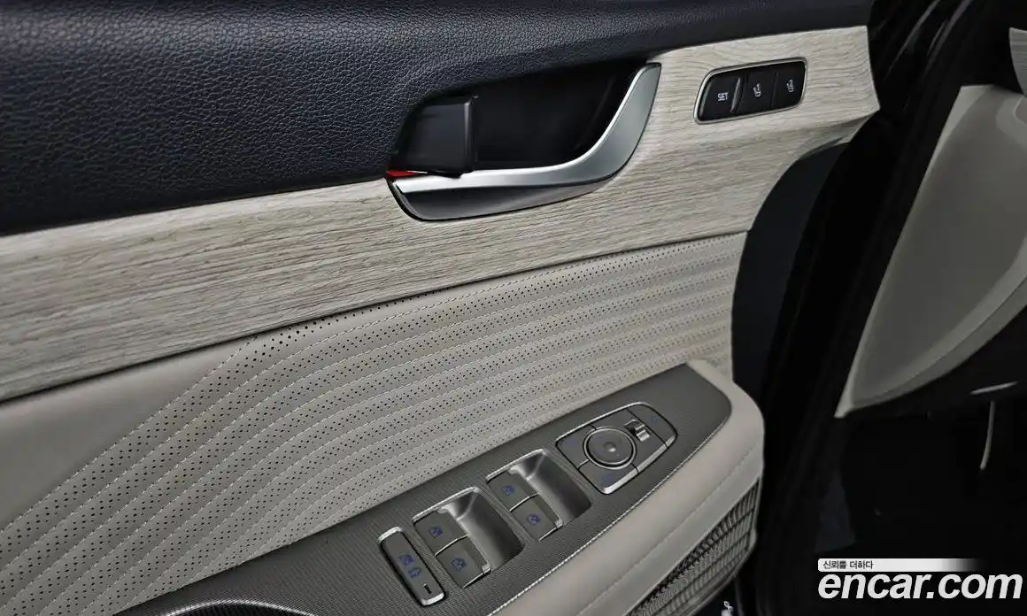 Hyundai Palisade 2023 3.8 Автомат в Москве № 126233, фото 9