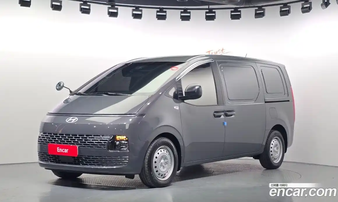 Hyundai Staria 2025 2.2 Автомат в Москве № 12943, фото 13