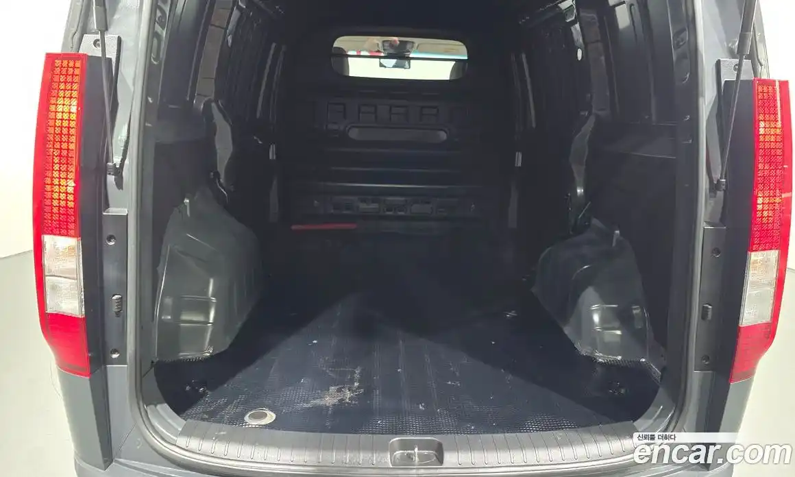 Hyundai Staria 2025 2.2 Автомат в Москве № 12943, фото 4