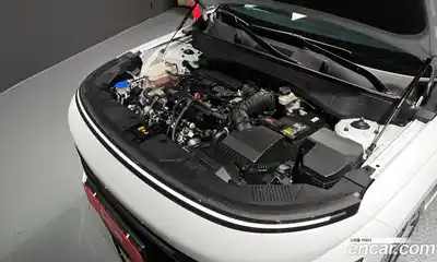 Hyundai Kona 2024 1.6 Автомат в Москве № 130739, миниатюра 12