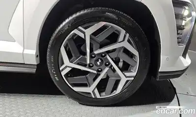 Hyundai Kona 2024 1.6 Автомат в Москве № 130739, миниатюра 5