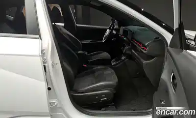 Hyundai Kona 2024 1.6 Автомат в Москве № 130739, миниатюра 8