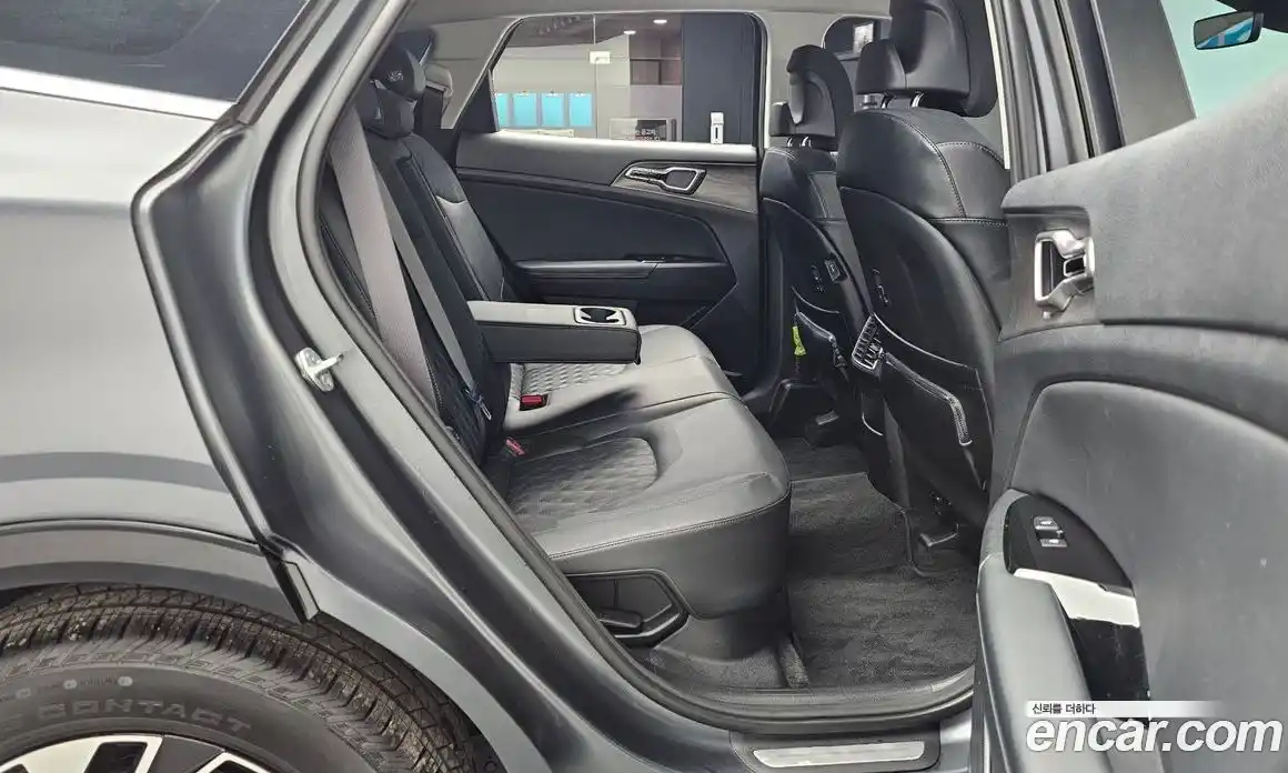 Kia Sportage 2022 1.6 Автомат в Москве № 131170, фото 4