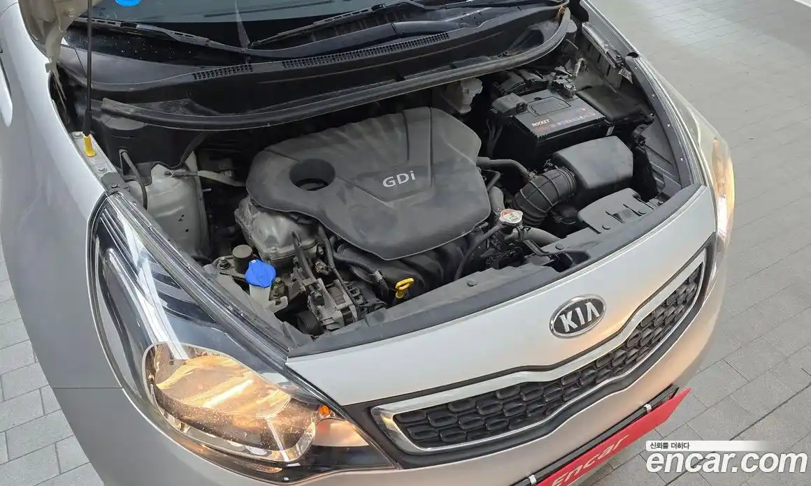 Kia Pride 2012 1.6 Автомат в Москве № 131437, фото 13