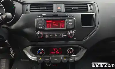 Kia Pride 2012 1.6 Автомат в Москве № 131437, миниатюра 10