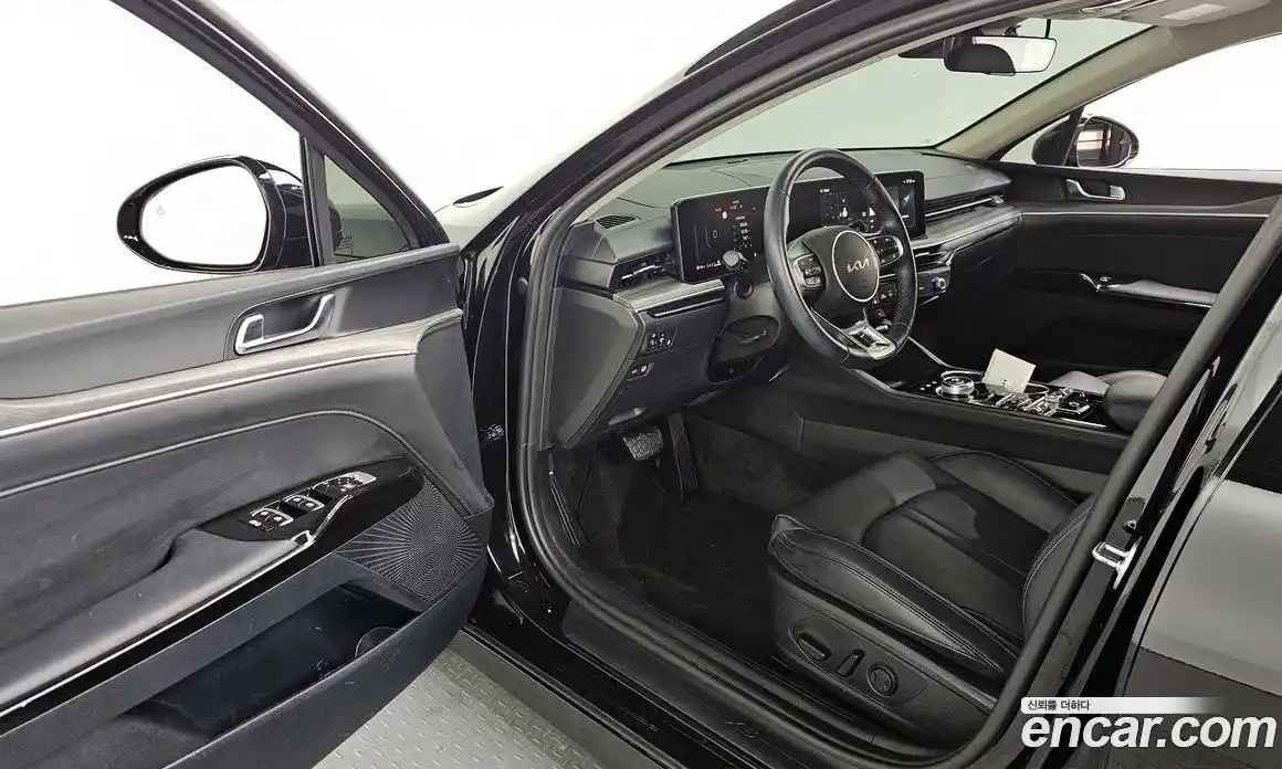 Kia K5 2024 2.0 Автомат в Москве № 132494, фото 3