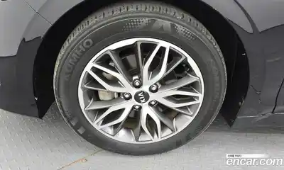 Kia K5 2020 2.0 Автомат в Москве № 133893, миниатюра 3