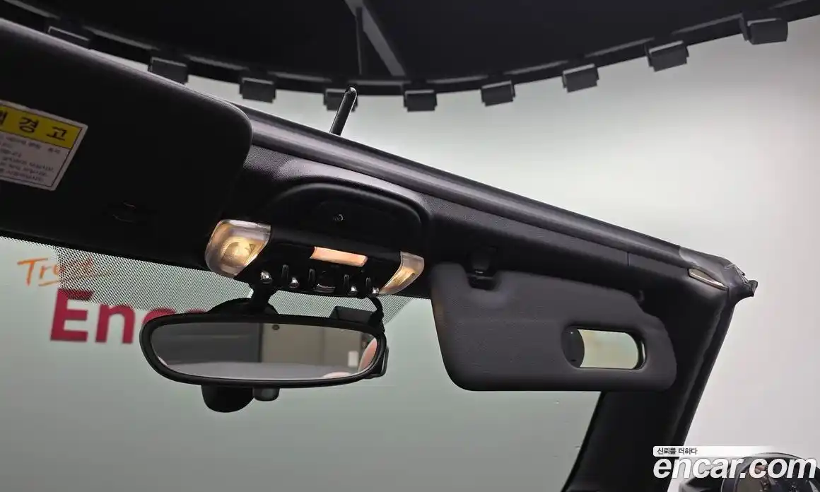 Mini Cooper Convertible 2020 2.0 Автомат в Москве № 136140, фото 19