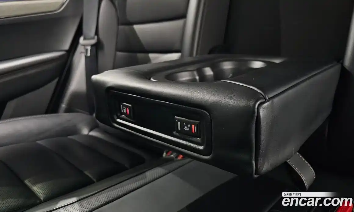 Renault QM6 2022 2.0 Автомат в Москве № 137217, фото 12