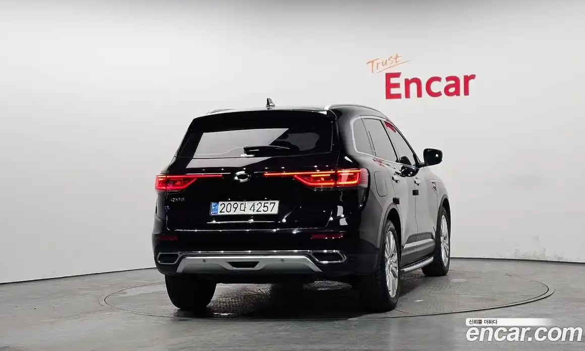 Renault QM6 2022 2.0 Автомат в Москве № 137217, фото 3