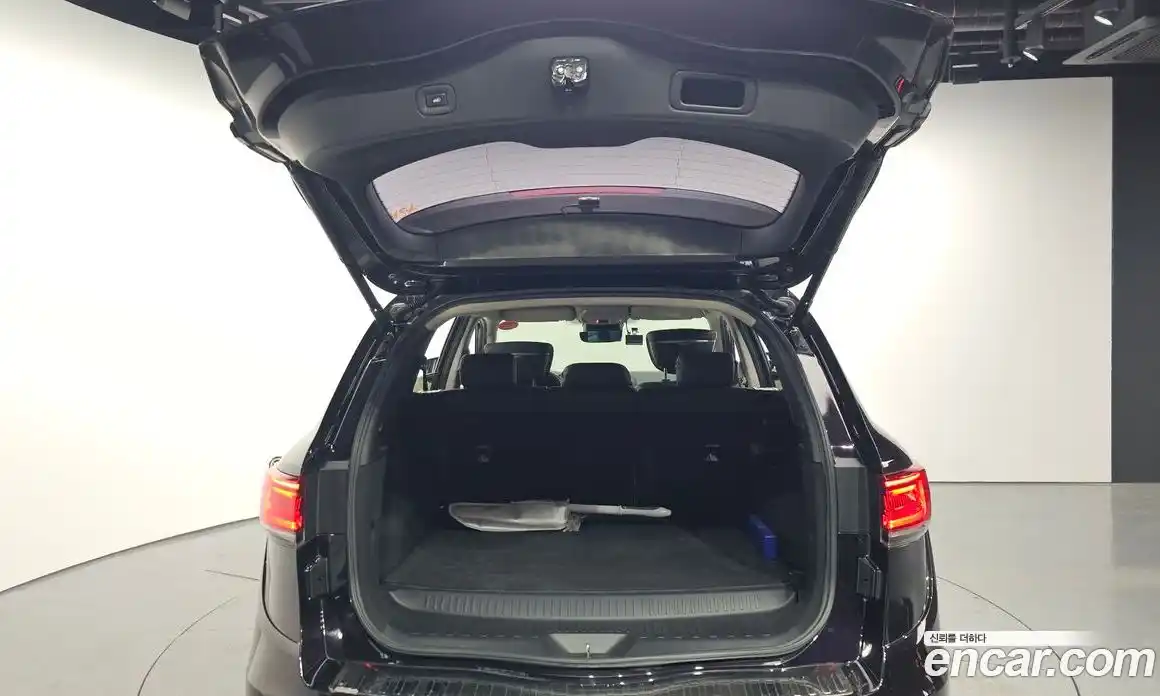 Renault QM6 2022 2.0 Автомат в Москве № 137217, фото 9