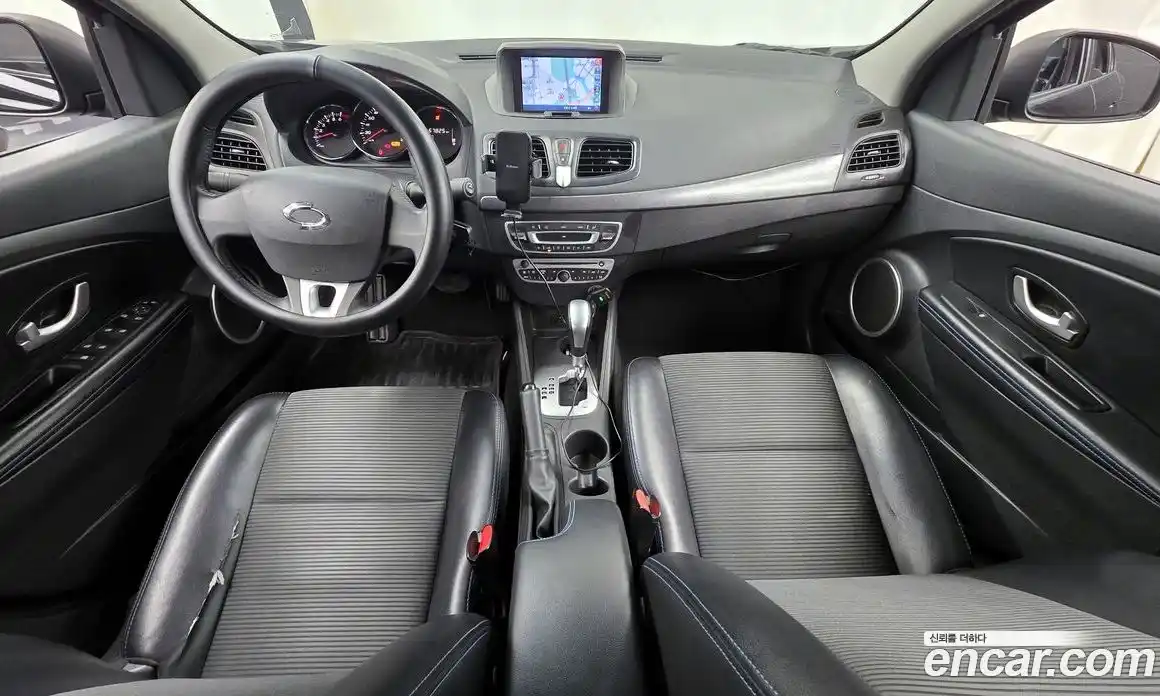 Renault SM3 2012 1.6 Автомат в Москве № 137757, фото 18