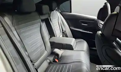 Mercedes-Benz C-Class 2022 2.0 Автомат в Москве № 138968, миниатюра 2