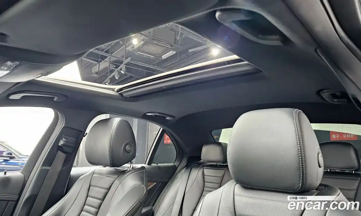 Mercedes-Benz E-Class 2021 2.0 Автомат в Москве № 141555, фото 16