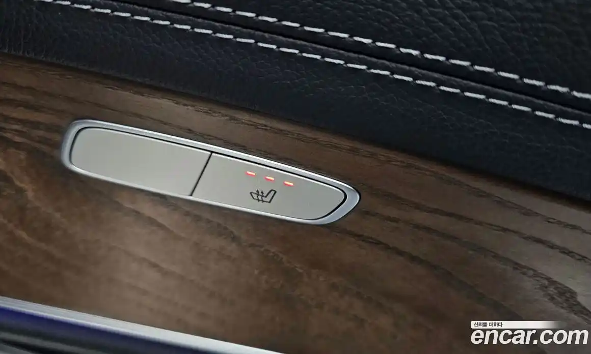 Mercedes-Benz E-Class 2021 2.0 Автомат в Москве № 141555, фото 19