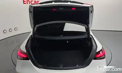 Mercedes-Benz E-Class 2021 2.0 Автомат в Москве № 141555, миниатюра 5