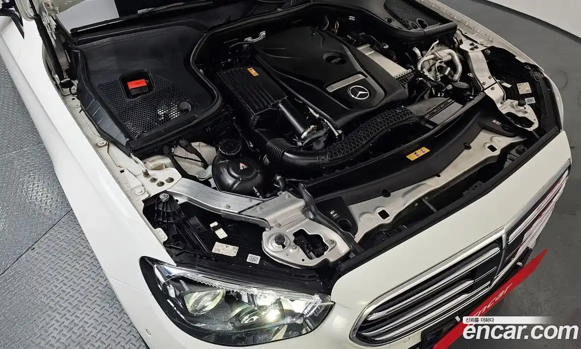 Mercedes-Benz E-Class 2021 2.0 Автомат в Москве № 141555, фото 7