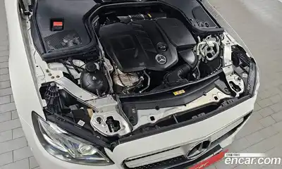 Mercedes-Benz E-Class, 2020