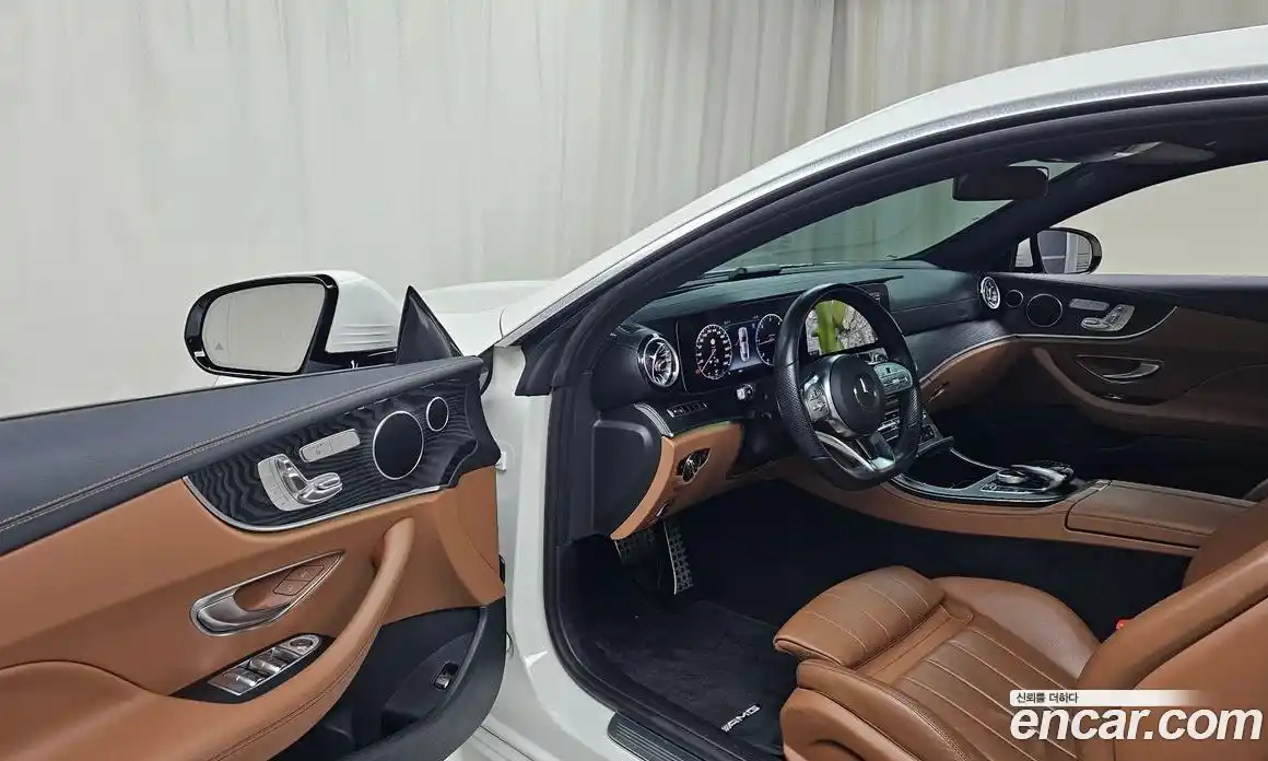 Mercedes-Benz E-Class 2020 1.9 Автомат в Москве № 142271, фото 19