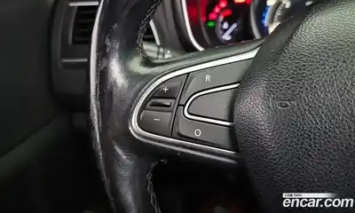 Renault QM6 2017 2.0 Автомат в Москве № 148531, миниатюра 2