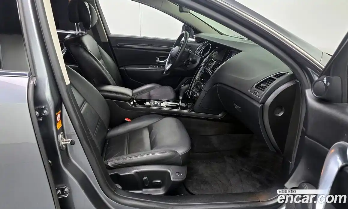 Renault SM7 2015 2.5 Автомат в Москве № 149485, фото 18