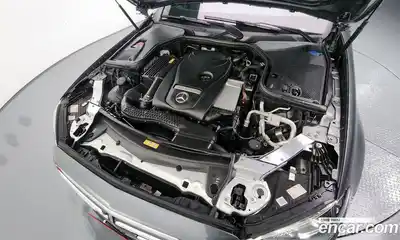 Mercedes-Benz E-Class, 2022