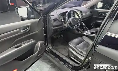 Renault QM6 2017 2.0 Автомат в Москве № 150402, миниатюра 2